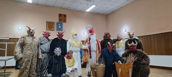 Sveti Nikola, u organizaciji udruge "Petrajski Kurent", obišao naselja u Općini Petrijanec