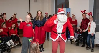 Održana već tradicionalna božićna priredba udruge „Uz tebe sam“