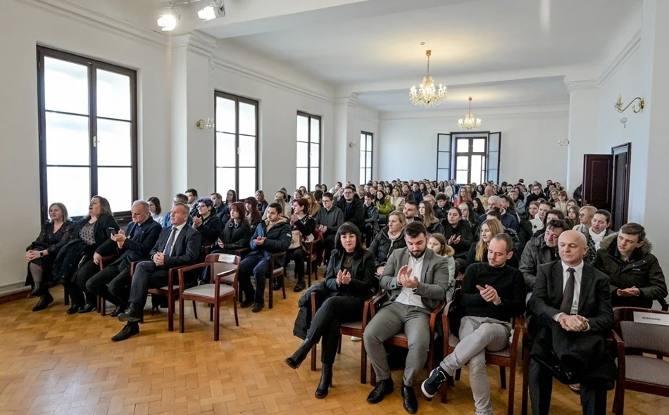 Svečanost dodjele učeničkih i studentskih stipendija u dvorani Glazbene škole Varaždin
