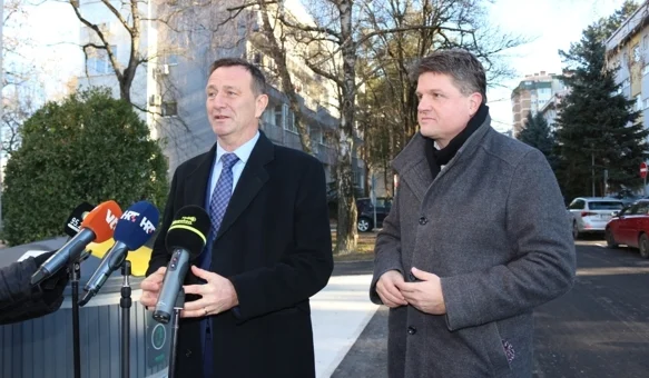 GRAD VARAŽDIN Završeni radovi na uređenju Ulice Nikole Tesle i Ulice Ruđera Boškovića