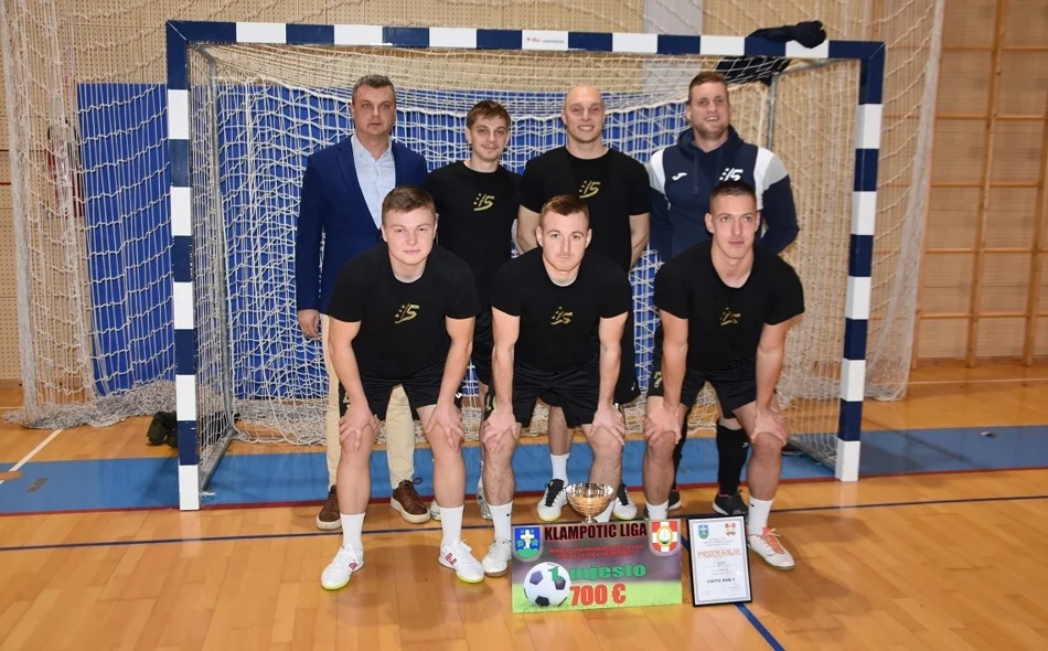 Ekipa CB 5 iz Petrijanca i ove godine pobjednik Klampotic lige