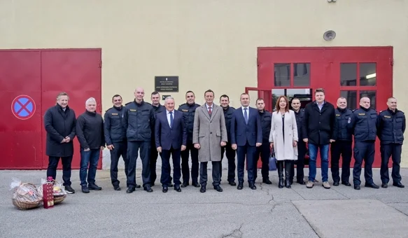 Varaždinski župan i gradonačelnik obišli žurne službe: Novogodišnja noć protekla je mirno