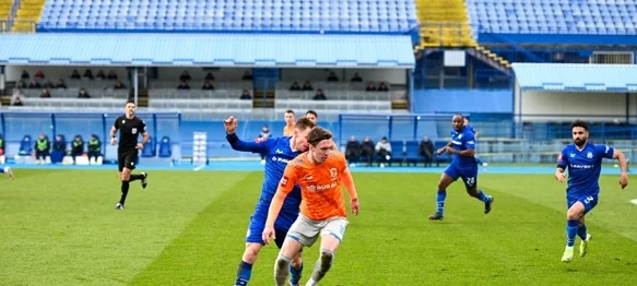 Leon Belcar u susretu protiv Dinama