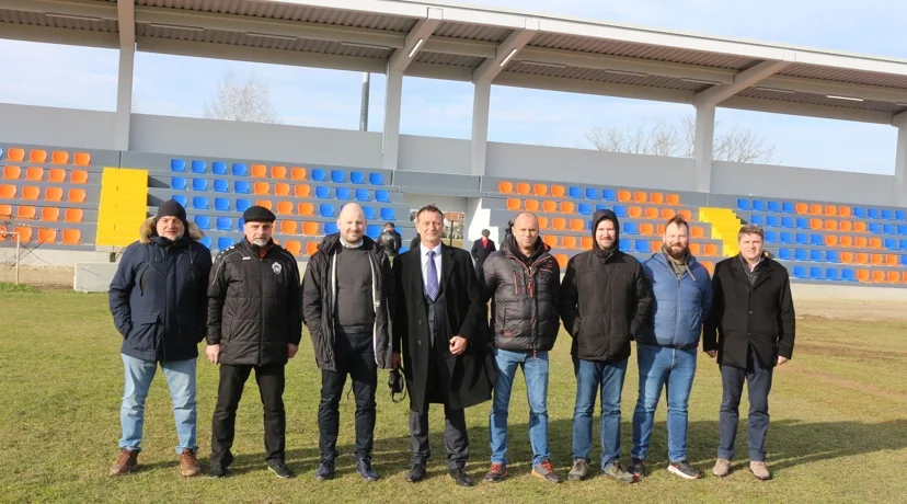 Radovi na uređenju tribine nogometnog centra NK Varteksa u Hrašćici pred završetkom