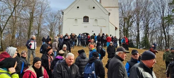 Tradicija na Bogojavljenje: Brojni hodočasnici, planinari i zaljubljenici u prirodu i ove su se godine okupili na Ravnoj gori