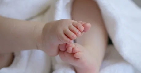 Dobre vijesti za roditelje: udvostručuju se jednokratne naknade za novorođeno dijete, povećavaju naknade za roditeljski dopust na 3000 eura i produženje očinskog dopusta