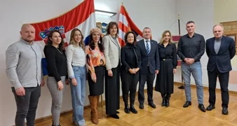 Učenici Medicinske škole Varaždin uključeni u dežurstvo na sportskim terenima