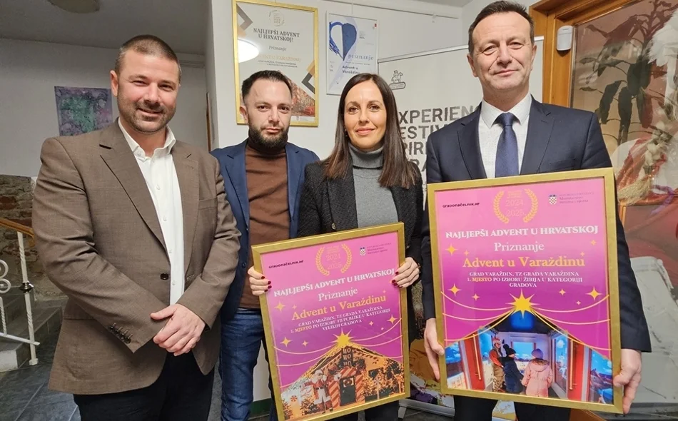 Priznanju su primi direktorica gradsku Turističke zajednice Jelena Toth i gradonačelnik Neven Bosilj
