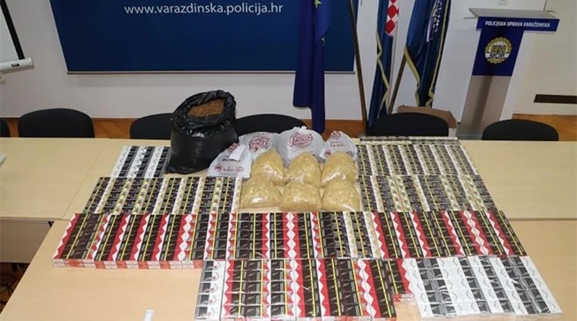 Policija pretražila stan 60-ogodišnjaka: pronašli 644 kutija cigareta i 11 kilograma duhana