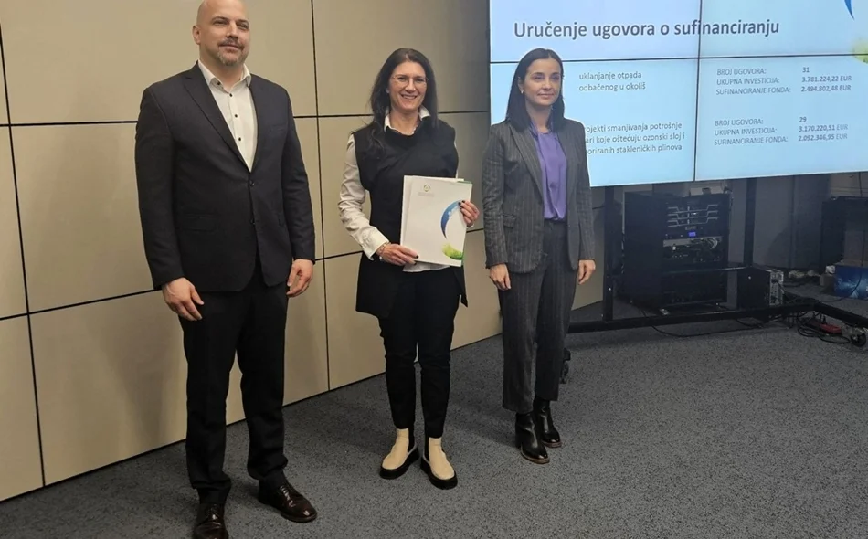 Ugovore je preuzela čakovečka gradonačelnica Ljerka Cividini