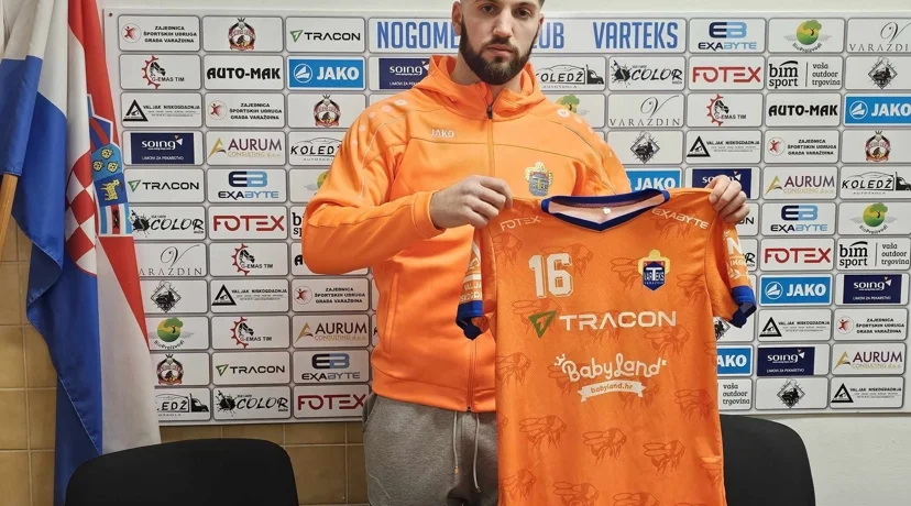 Jedan od najboljih stopera lige, Marijan Fotak (21), pojačava redove Varteksa!