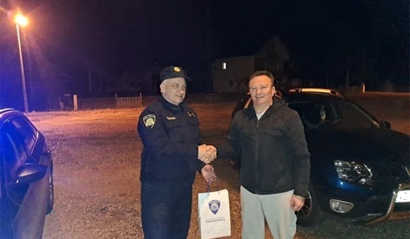 Uzornog vozača Branka Husnjaka nagradili su pripadnici PU varaždinske