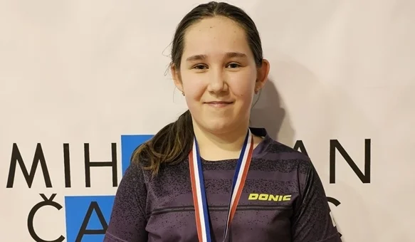 Stolni tenis: Mila Hrkec najbolja u sjevernoj regiji, klinceze Ida i Lea osvojile brončane medalje