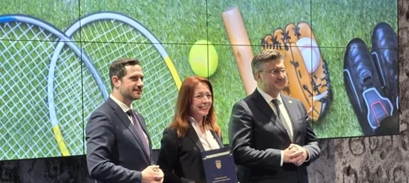 Silvija Zagorec primila je ugovor za obnovu sportske dvorane Osnovne škole Novi Marof