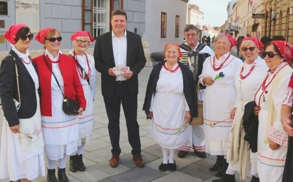 Grad Varaždin odlučio: još više umirovljenika imat će pravo na veći iznos uskrsnica