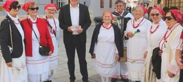 Grad Varaždin odlučio: još više umirovljenika imat će pravo na veći iznos uskrsnica