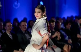 FOTO Revija „Čarobne ruke“: Učenici i obrtnici predstavili svoje inovativne kreacije