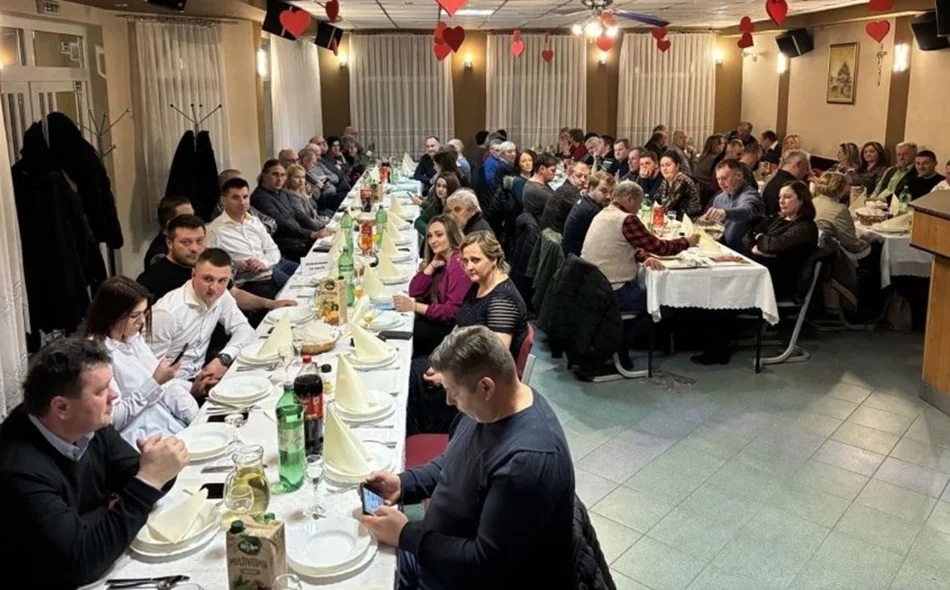 Udruga uzgajivača svinja: „Neka javne ustanove kupuju meso do domaćih proizvođača”