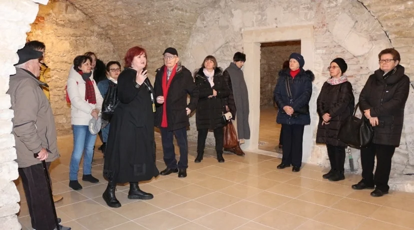 FOTO Više od 250 posjetitelja uživalo u turističkom vođenju Gradskom vijećnicom