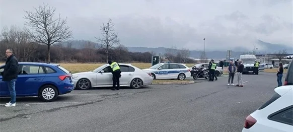 Pojačani nadzor prometa na autocesti: kontrolirano 30 teretnih i 45 osobnih vozila, utvrđeno 19 prekršaja