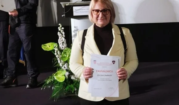 Marijani Jambrešić, varaždinskoj gradskoj službenici, zahvalnica za izuzetan doprinos razvoju sustava civilne zaštite