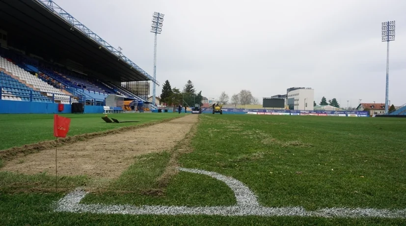 Nogometaši Varaždina će Dinamo dočekati na novome travnjaku: započeli radovi na glavnome terenu