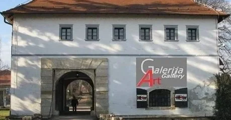 U Kuli stražarnici izlaže akademska slikarica Jelena Martinović