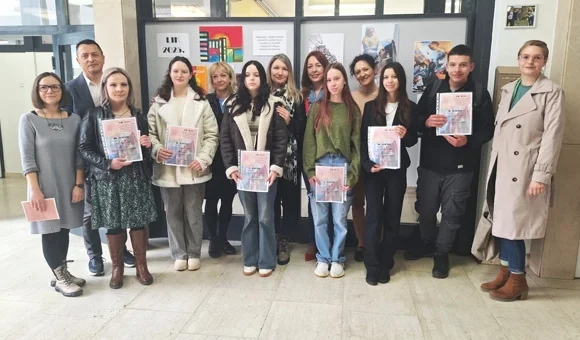 FOTO U Srednjoj strukovnoj školi otvoren LIK 2025: izloženi najbolji likovni i digitalni radovi učenika iz Varaždinske županije