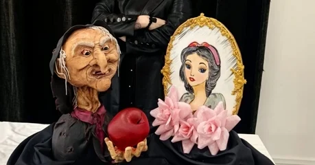 Vedrani Hrastovec Sedlar iz hotela Turist 1. mjesto na Međunarodnom natjecanju slastičara &bdquo;Zlatni orah&rdquo;