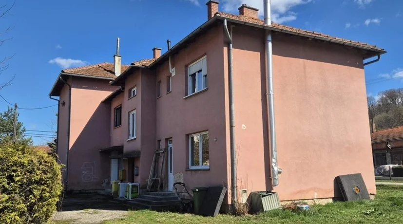 I zgrada stare škole u Remetincu uskoro bi trebala dobiti novo ruho, ali i namjenu