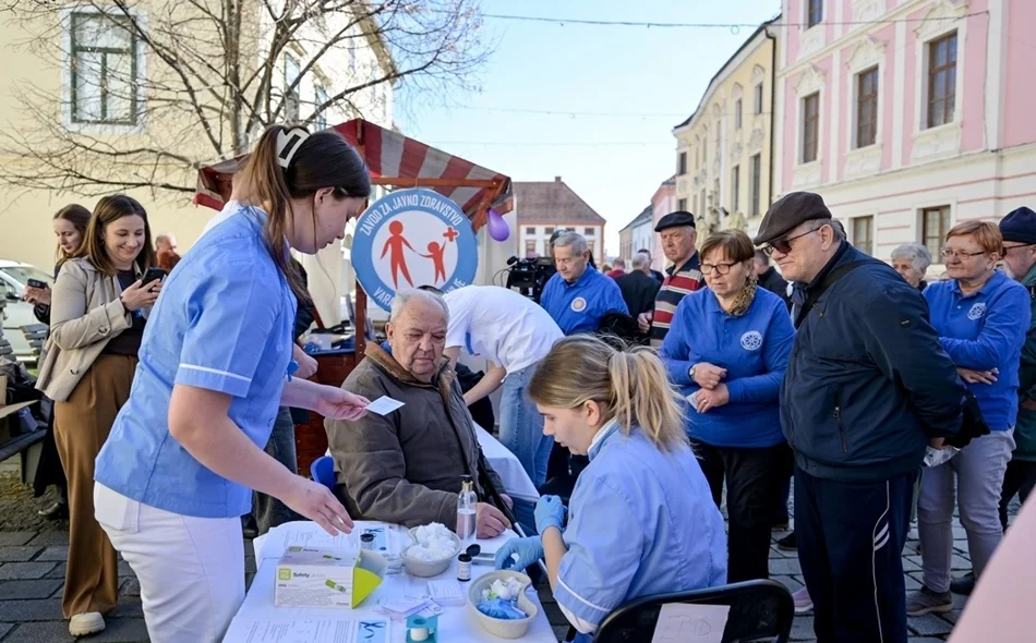 Mjesec svjesnosti o raku debelog crijeva: manje od polovice pozvanih Varaždinaca odaziva se na preventivne preglede