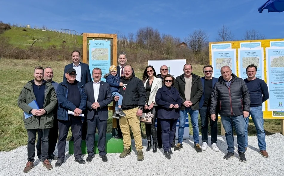 Postavljanjem poučne ploče o izvoru rijeke Bednje obilježen Svjetski dan voda