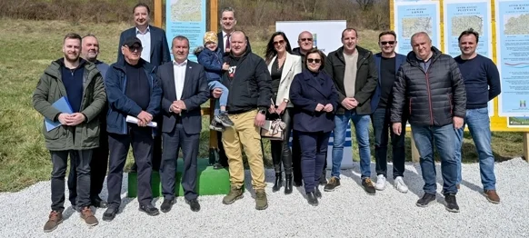 Postavljanjem poučne ploče o izvoru rijeke Bednje obilježen Svjetski dan voda