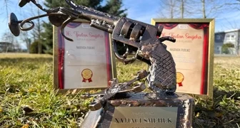 Završio Tjedan smijeha Kerekesh Teatra: „Najjači smehek” predstavi „Prekid preko veze” kazališta Moruzgva