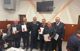 Vatrogasci Donjeg Ladanja održali godišnju Skupštinu, spomenice najdugovječnijim članovima