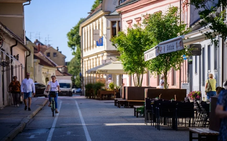 „PopUp susedi” pozivaju na druženje u Šenoinu ulicu: zelena i društvena rješenja za užurbani urbani prostor
