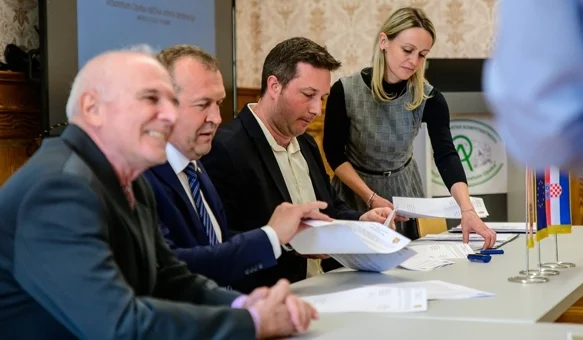 Potpisivanje ugovora o izvođenju radova na revitalizaciji perivoja Arboretuma opeka