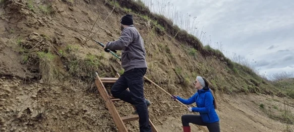 FOTO Volonterska akcija: strme pjeskovite riječne obale spremne dočekuju dolazak bregunica i pčelarica