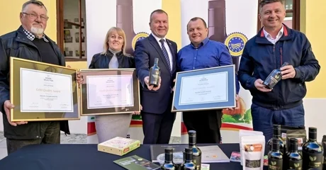 Nova tri zlata Varaždinskog bučinog ulja na prestižnom Monde Selectionu u Bruxellesu
