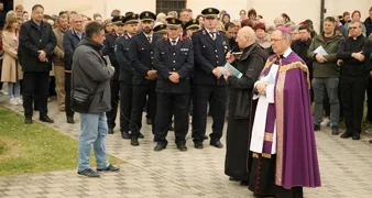 FOTO Biskup Bože Radoš predvodio na Cvjetnicu pobožnost križnog puta u Lepoglavi