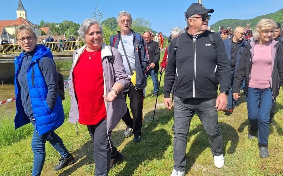 FOTO Aktivno starenje: 500-tinjak umirovljenika na pikniku