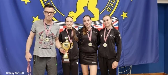 Stolni tenis: seniorke Varaždina srebrne u Kupu, Lari Zadravec dvije bronce