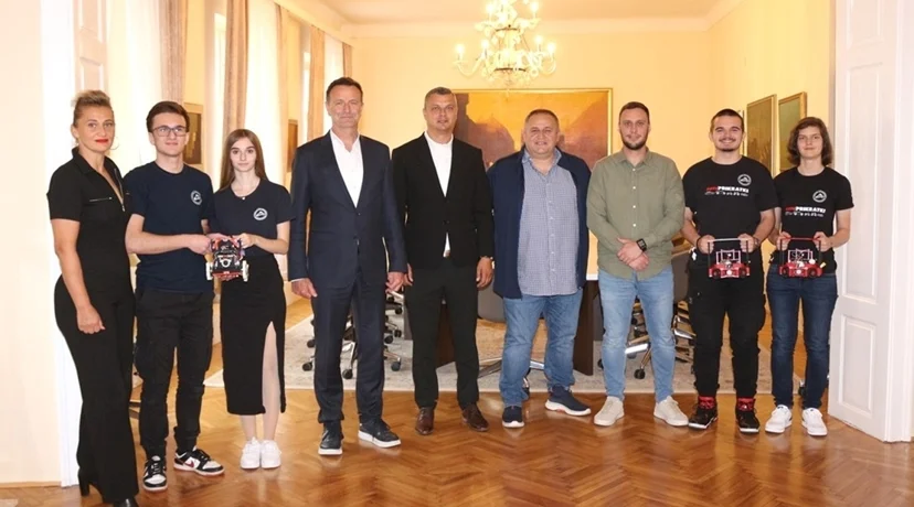 Varaždinski robotičari nakon Amerike na prijamu kod gradonačelnika