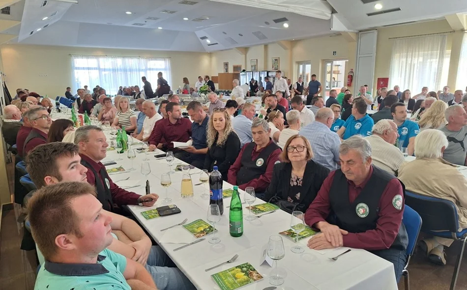 Otvorena 20. izložba vina „Zlatna kapljica Jalžabet 2025.“