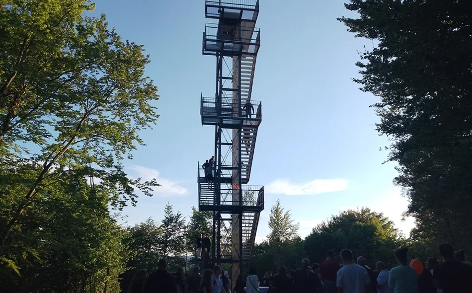 Na krovu Klenovnika otvoren 20 metara visoki vidikovac