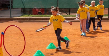 Mališani iz varaždinskih dječjih vrtića pokazali teniske vještine