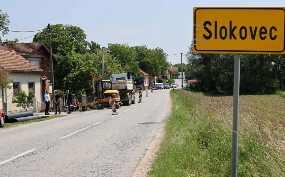 Sigurnost pješaka na prvome mjestu – u Slokovcu se uređuju pješačke staze