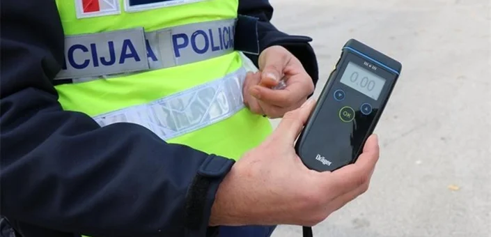 Pijanog ga zaustavili dva puta u istoj noći - završio na triježnjenju i kraći za gotovo 8000 eura!