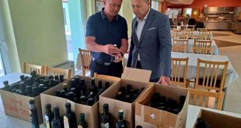 Bučina ulja s varaždinske međunarodne izložbe donirana Caritasovoj pučkoj kuhinji