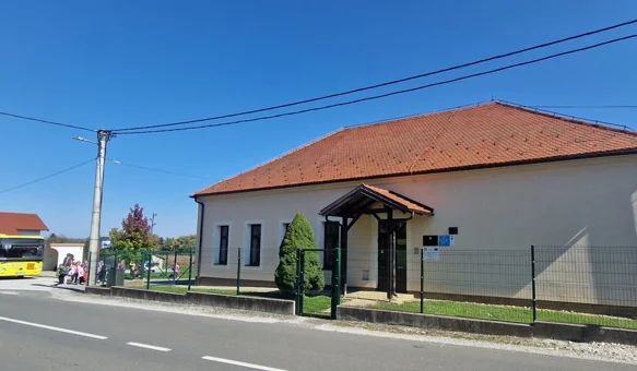 Područna škola Lovrečan